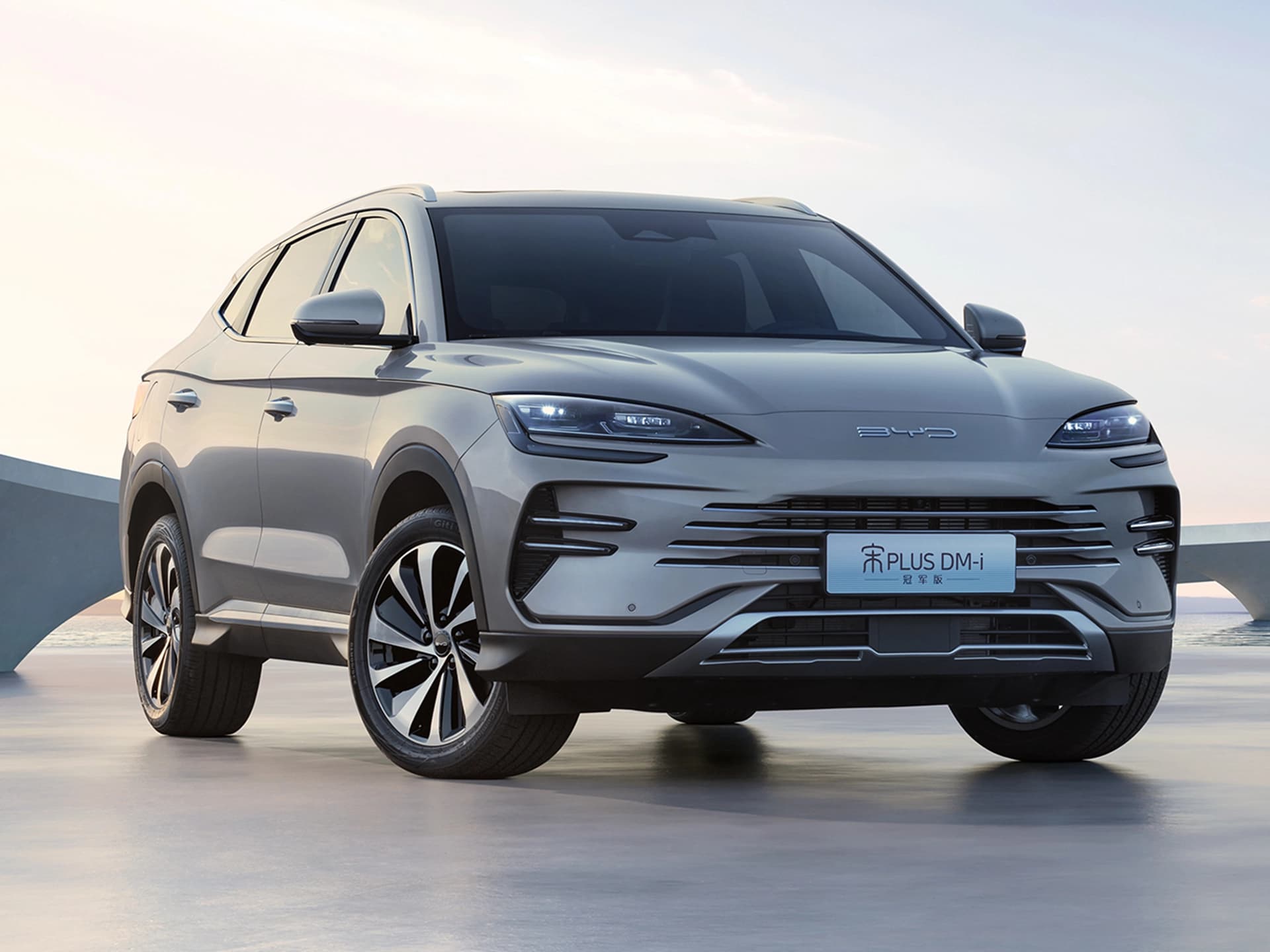 BYD Song Plus thumbnail 2